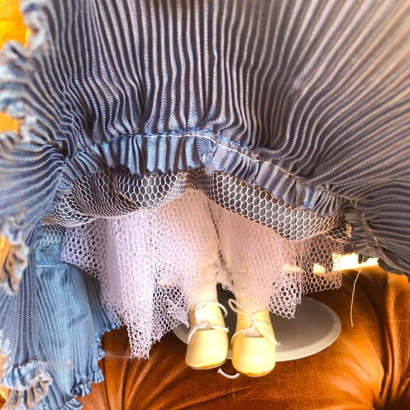 HALLOWEEN “DIA DE LOS MUERTOS” Hand Painted Doll - Picture 4 of 10